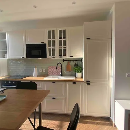 Wonderful Sea View On The Port Balcony S-o Daire Nice