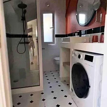 Wonderful Sea View On The Port Balcony S-o